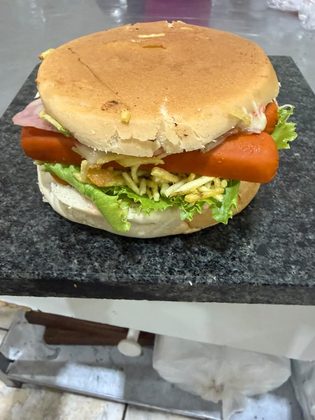 Hot Dog Completo
